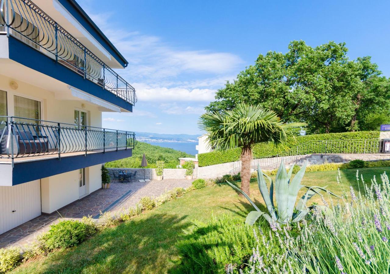 Apartments Marijana Ičići Esterno foto