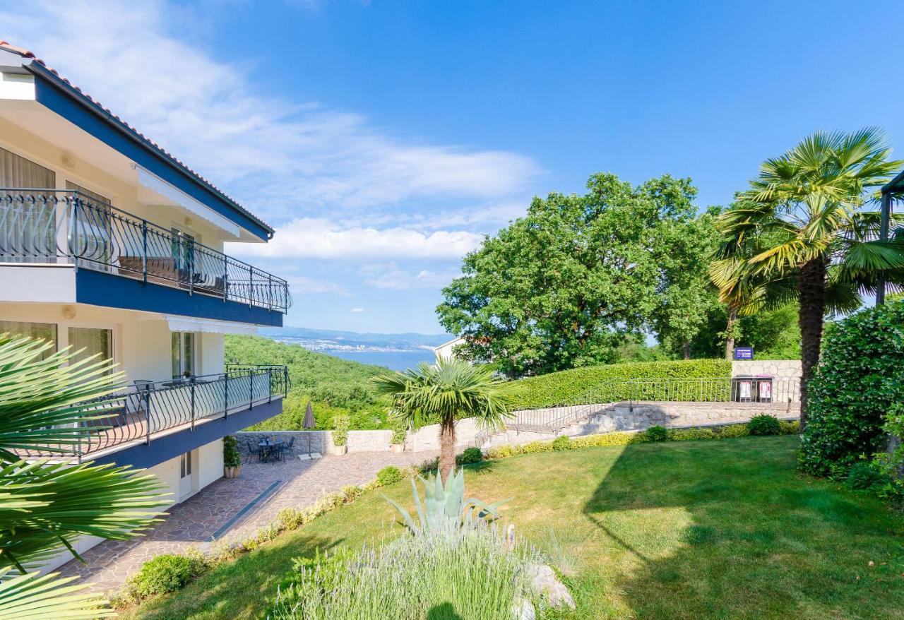 Apartments Marijana Ičići Esterno foto