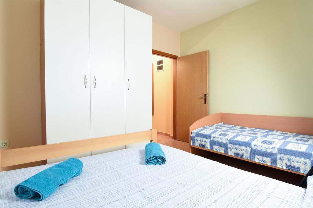 Apartments Marijana Ičići Esterno foto
